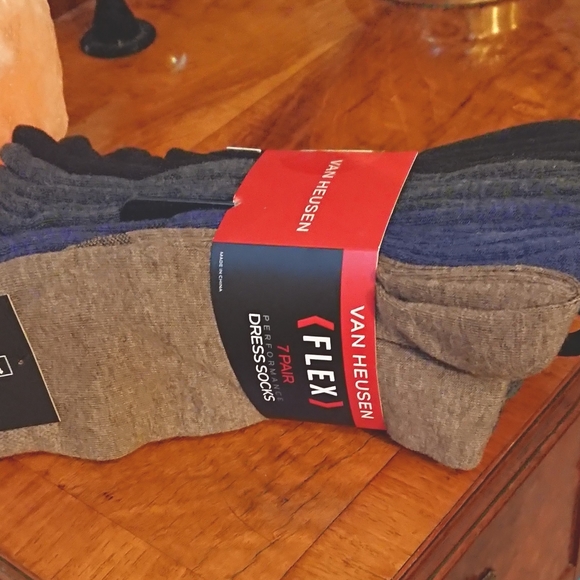Van Heusen socks, men's flex dress socks - Picture 12 of 14